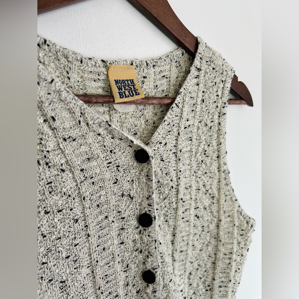 VINTAGE 90s Knit Top / Vest - Picture 3 of 7